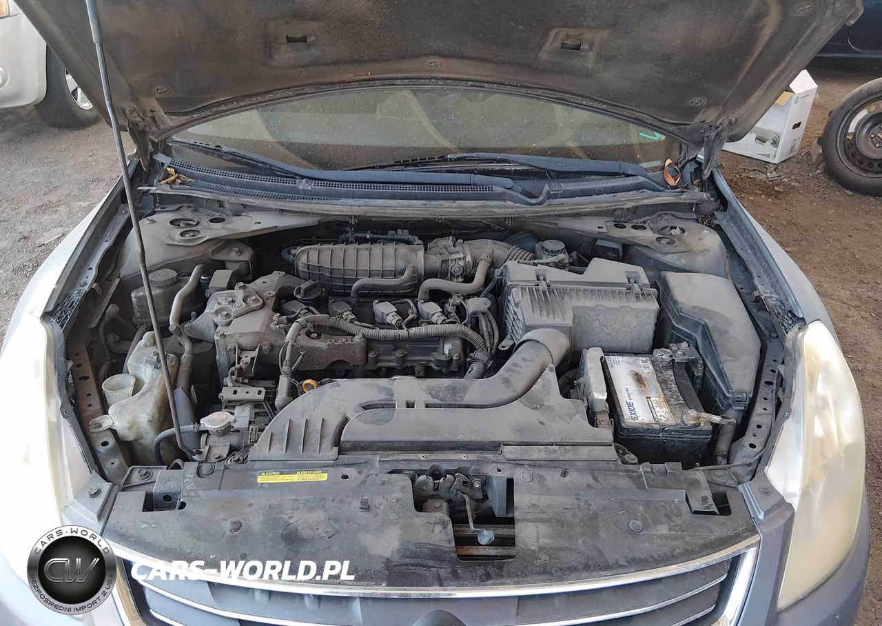 2011 Nissan Altima 2.5 S VIN:1N4AL2AP3BN460042 - 10