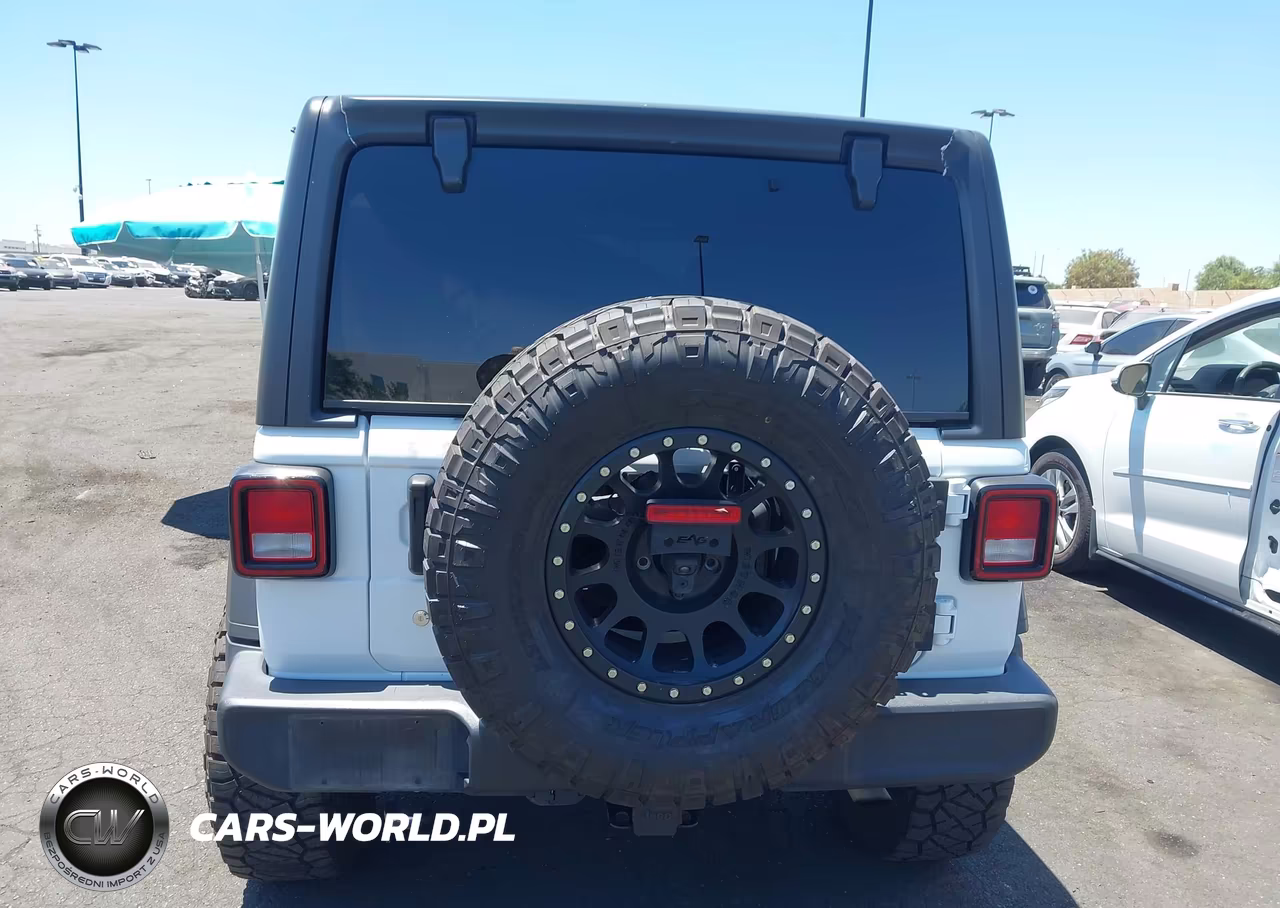 2019 Jeep Wrangler Unlimited Sport S 4X4 VIN:1C4HJXDN1KW670865 - 17