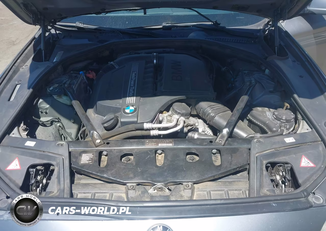 2012 BMW 535I VIN:WBAFR7C52CC811122 - 10