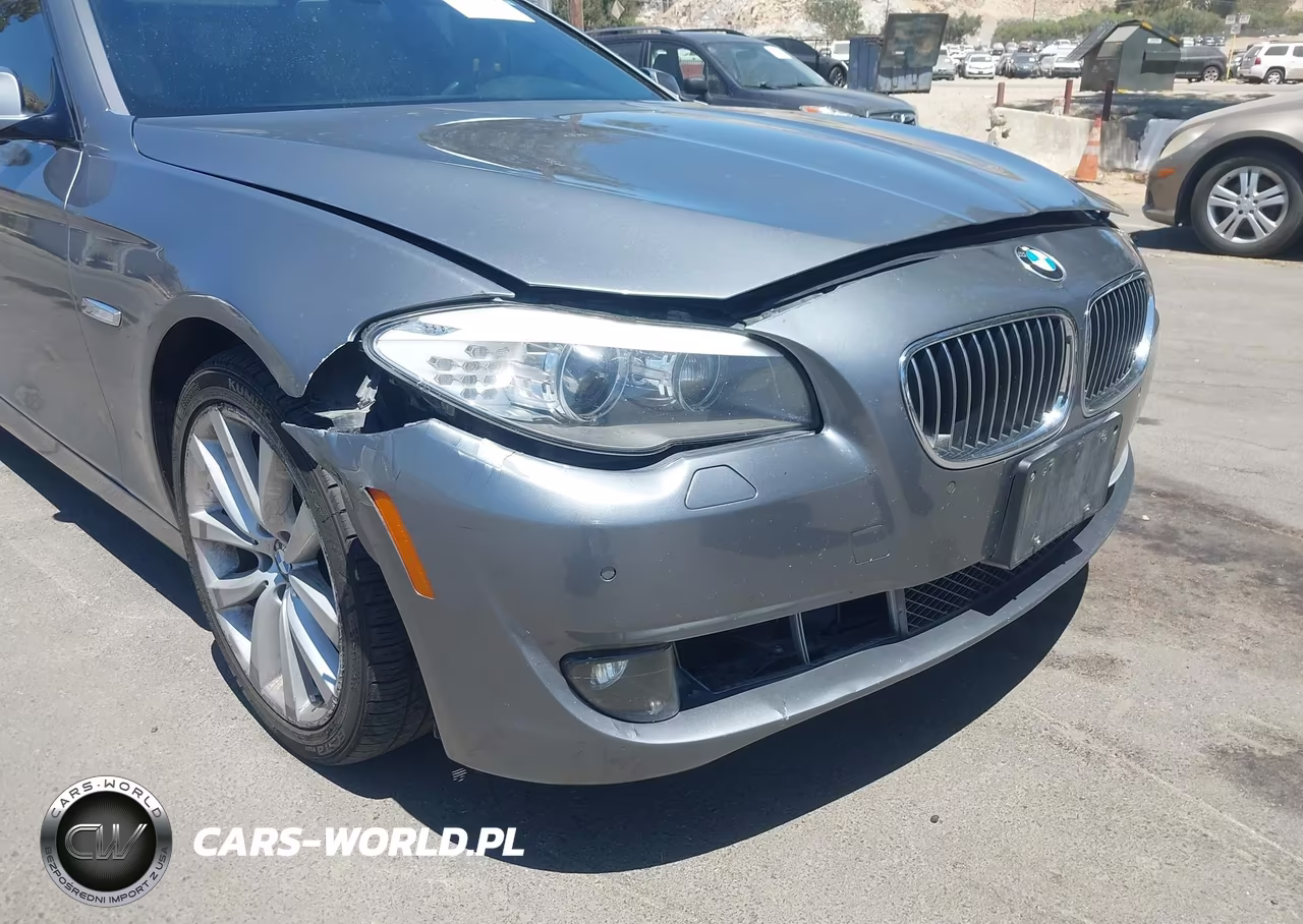 2012 BMW 535I VIN:WBAFR7C52CC811122 - 12