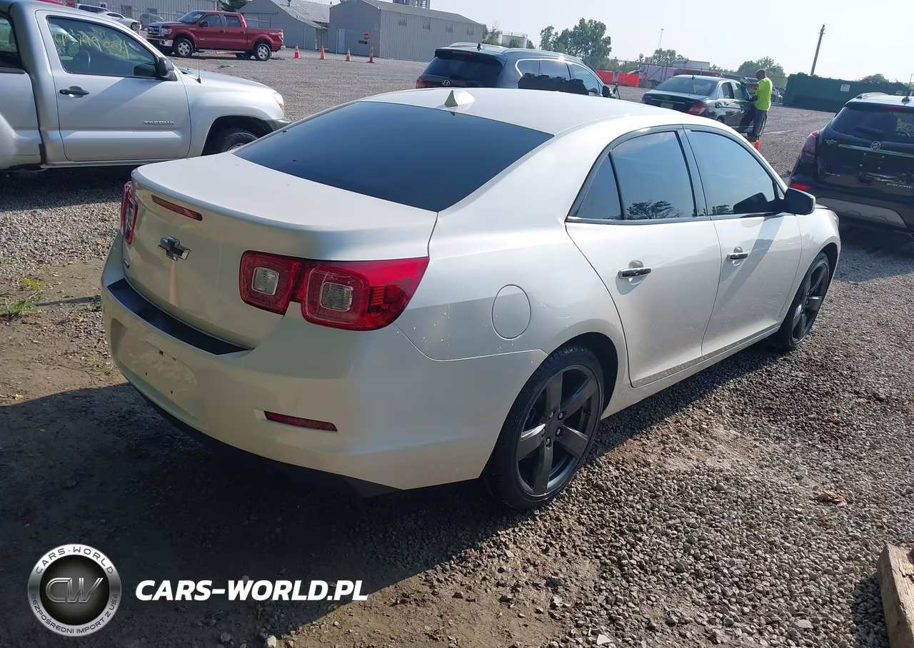 2014 Chevrolet Malibu 2Lz VIN:1G11J5SX4EF115528 - 4