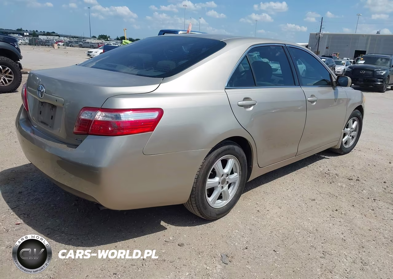 2007 Toyota Camry Le VIN:JTNBE46K873076340 - 4