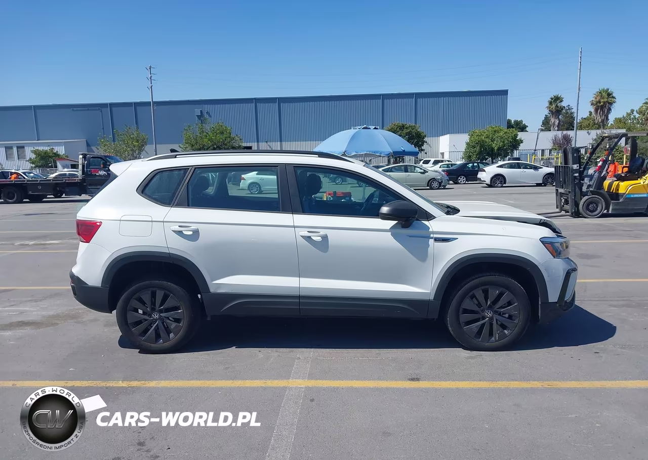 2022 Volkswagen Taos 1.5T S VIN:3VVCX7B23NM047979 - 13