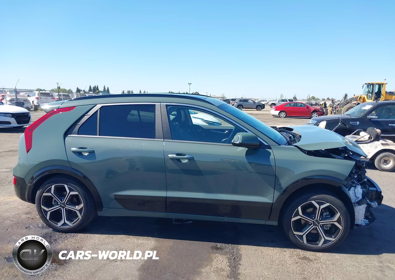 2025 Kia Niro Sx Touring VIN:KNDCT3LE4S5283859 - 13