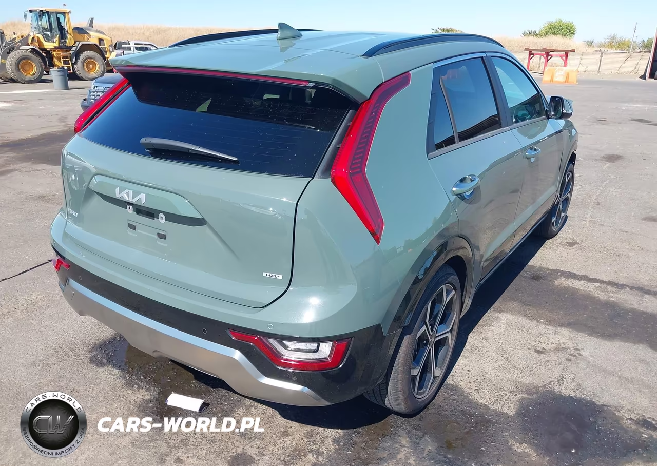 2025 Kia Niro Sx Touring VIN:KNDCT3LE4S5283859 - 4