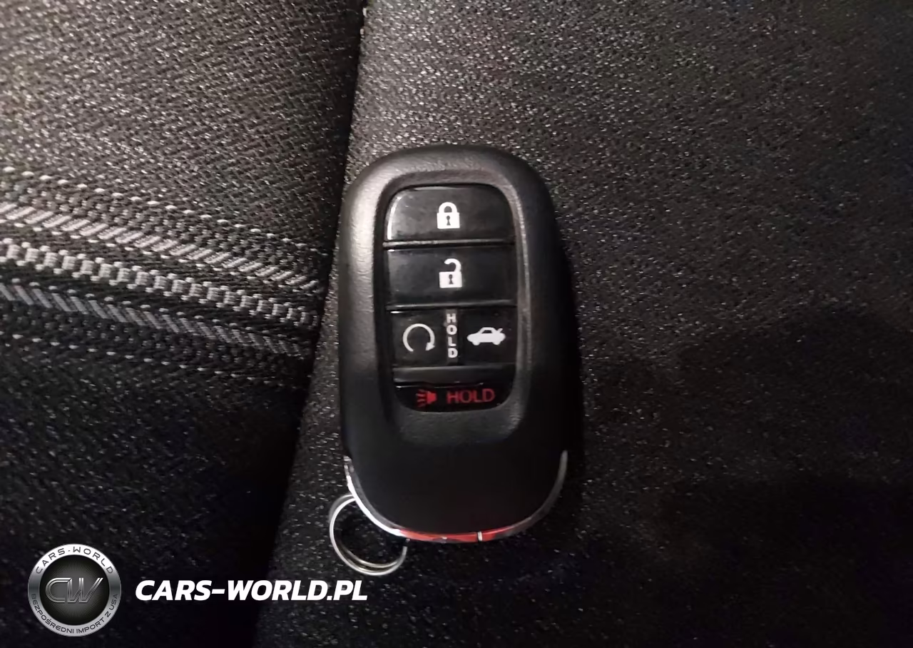 2026 Honda Accord Hybrid Sport VIN:1HGCY2F55TA028266 - 11