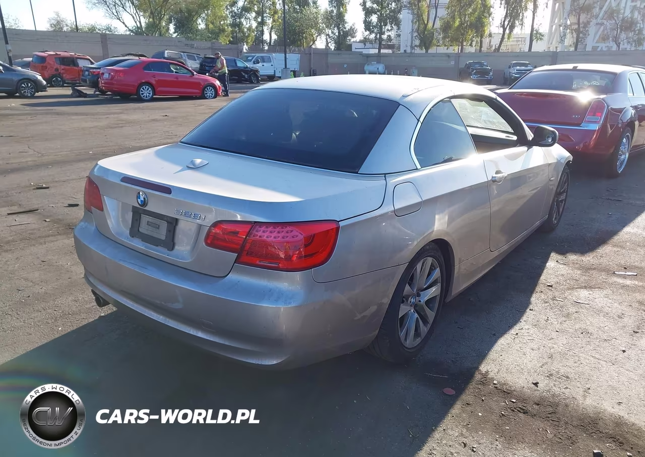 2012 BMW 328I VIN:WBADW7C58CE730646 - 4