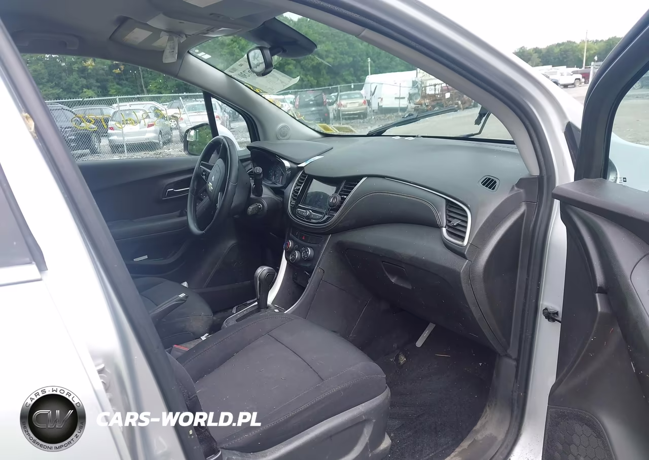 2018 Chevrolet Trax Lt VIN:3GNCJPSB1JL308632 - 5