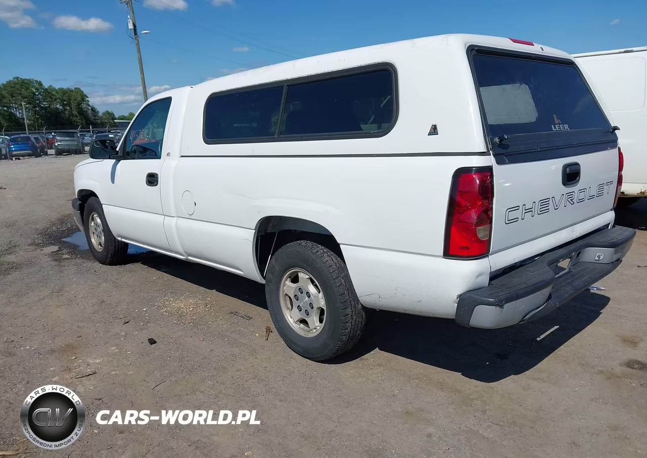 2003 Chevrolet Silverado 1500 Work Truck VIN:1GCEC14X33Z283102 - 3