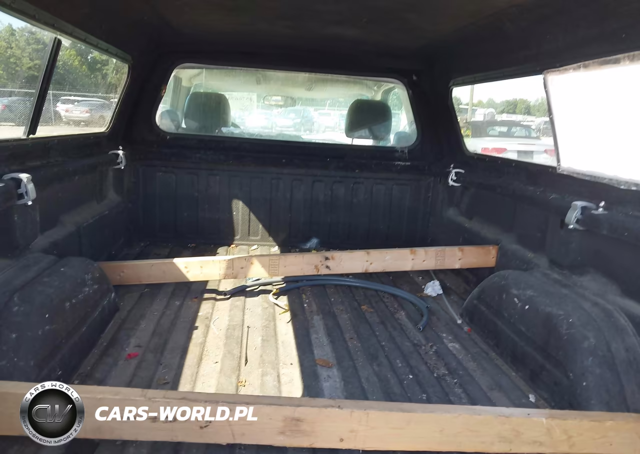 2003 Chevrolet Silverado 1500 Work Truck VIN:1GCEC14X33Z283102 - 8