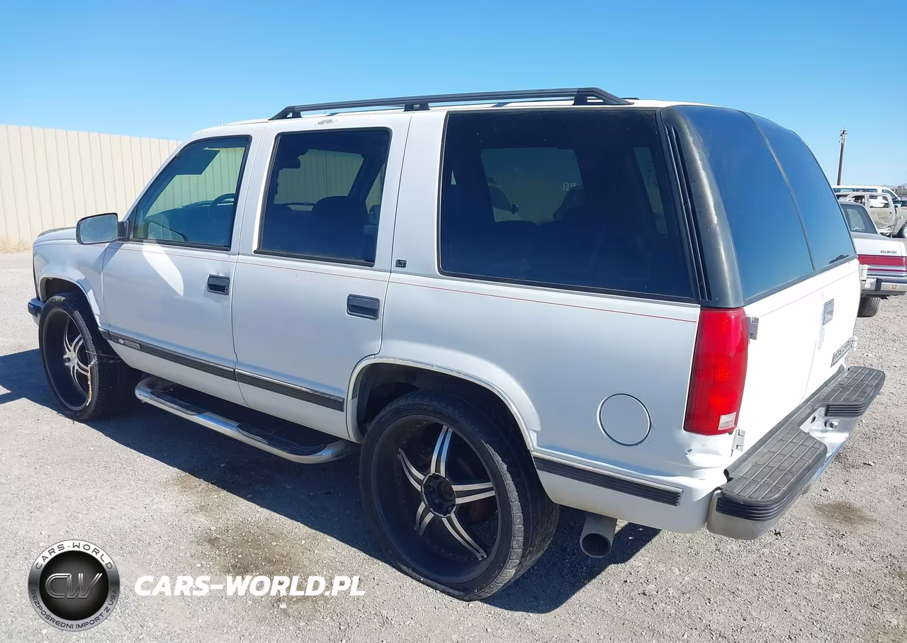 1996 Chevrolet Tahoe K1500 VIN:1GNEK13R1TJ355121 - 3