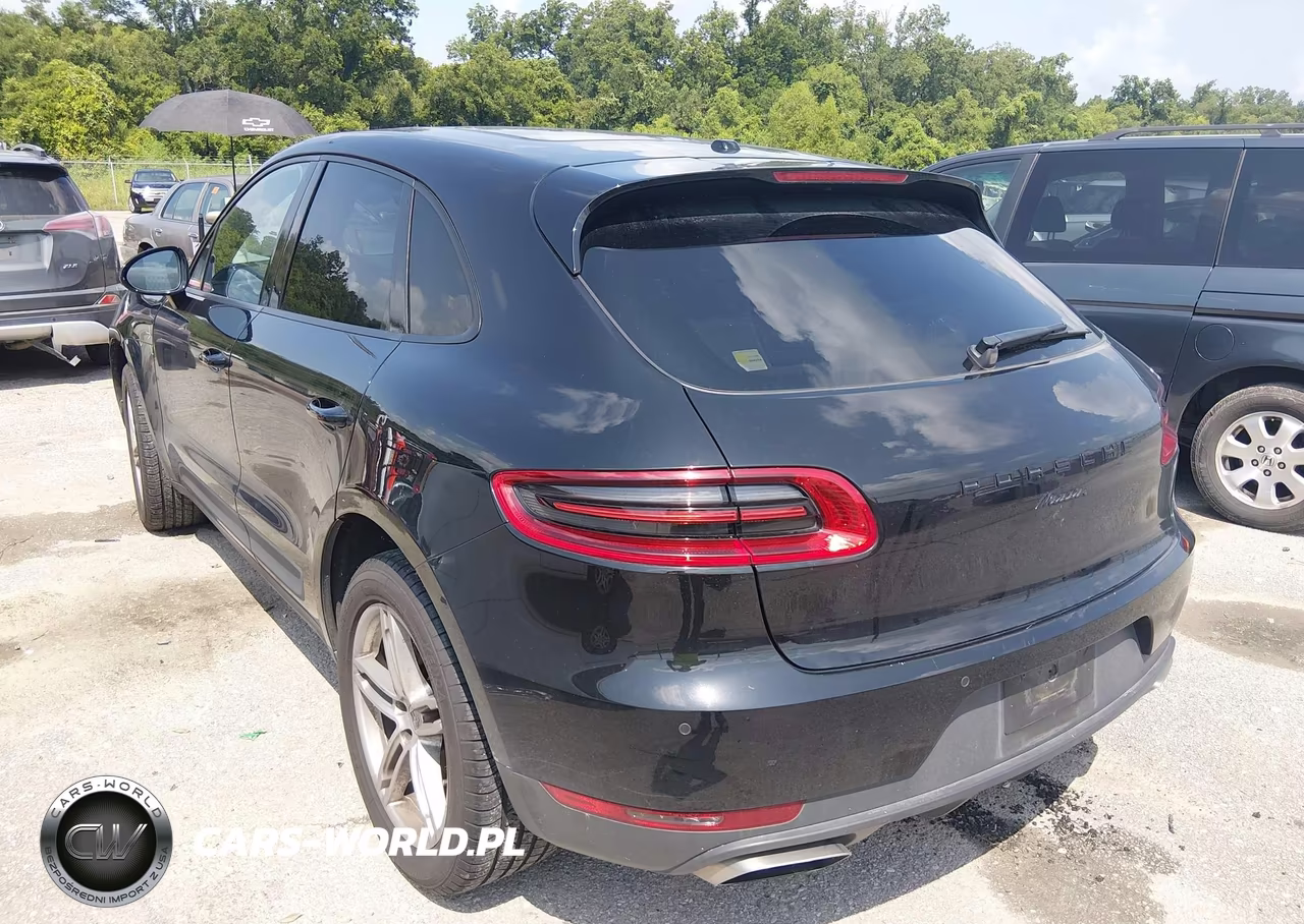 2018 Porsche Macan VIN:WP1AA2A56JLB14042 - 3