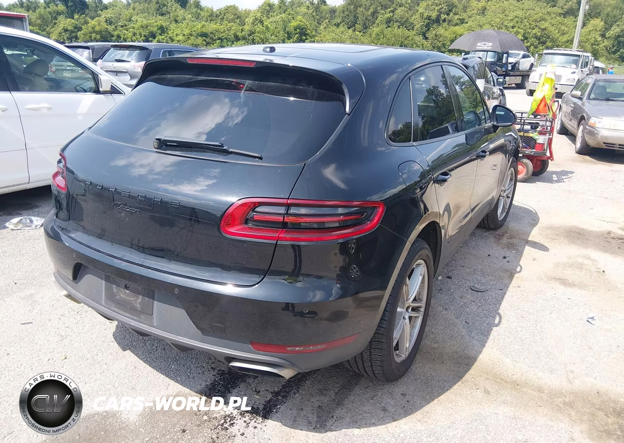 2018 Porsche Macan VIN:WP1AA2A56JLB14042 - 4
