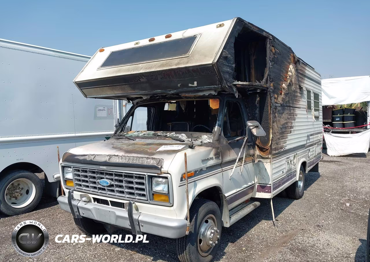 1984 Ford Econoline E350 Cutaway Van VIN:1FDKE30G4EHA56052 - 2