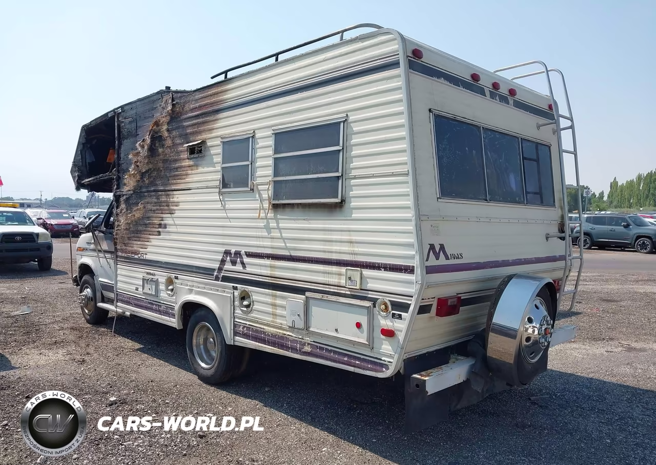 1984 Ford Econoline E350 Cutaway Van VIN:1FDKE30G4EHA56052 - 3