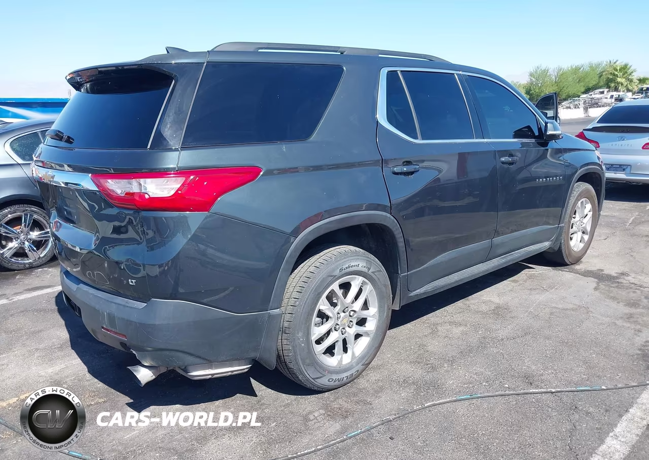 2019 Chevrolet Traverse 1Lt VIN:1GNERGKW3KJ229279 - 4