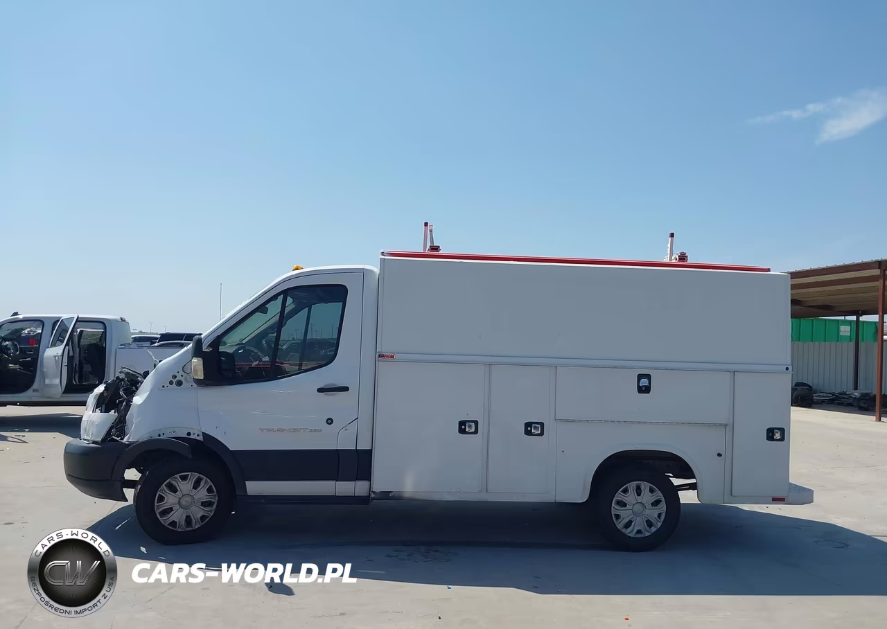 2018 Ford Transit-350 Cutaway VIN:1FDBW5PM7JKA17957 - 17