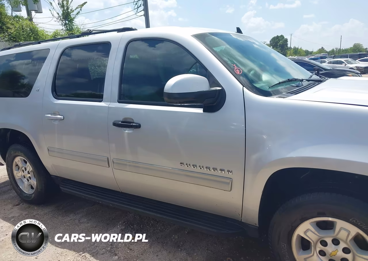 2013 Chevrolet Suburban 1500 Lt VIN:1GNSCJE08DR268088 - 13