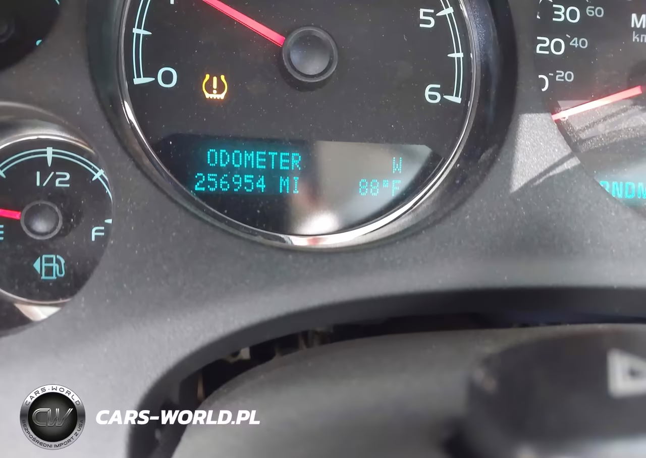 2013 Chevrolet Suburban 1500 Lt VIN:1GNSCJE08DR268088 - 15