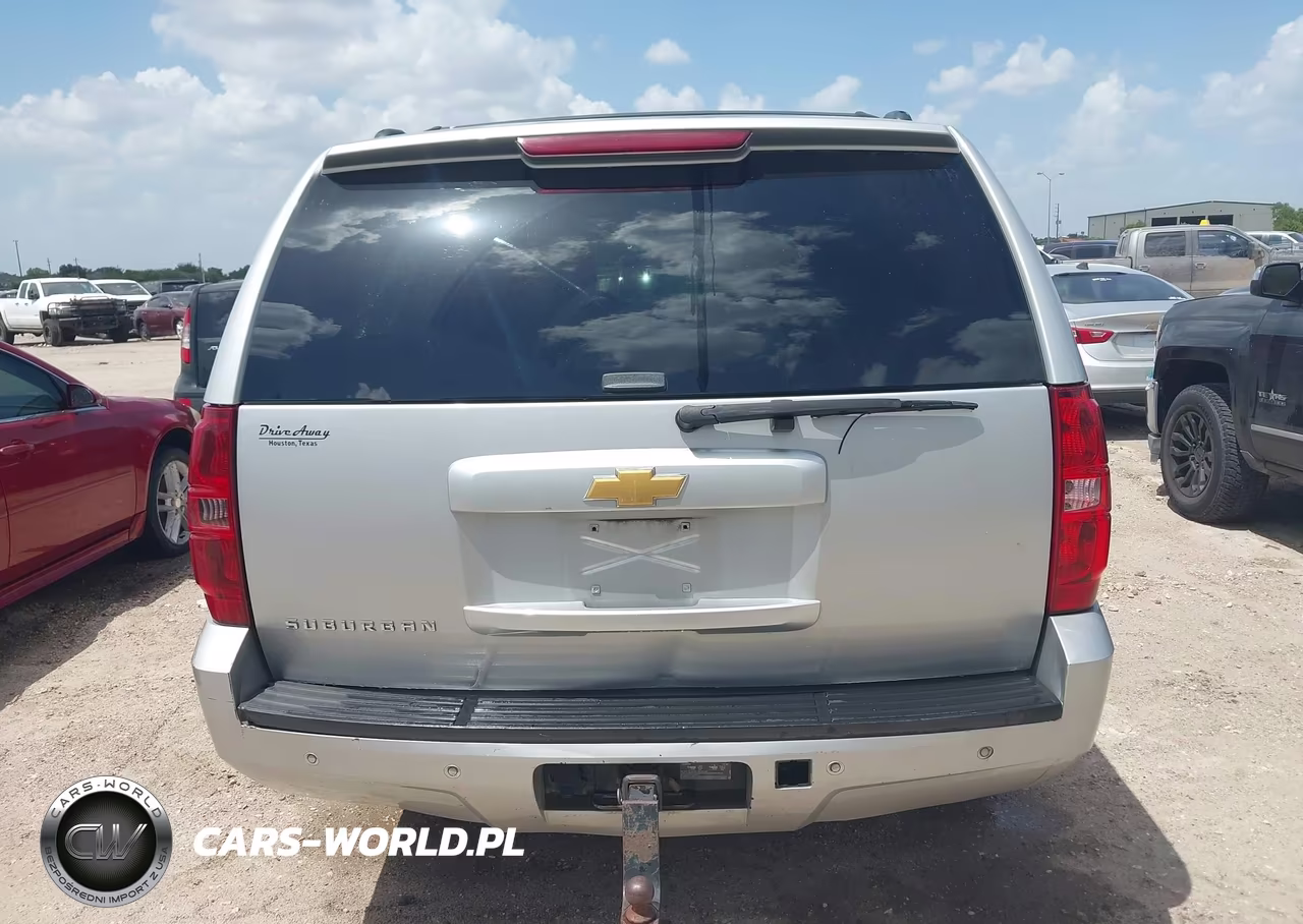 2013 Chevrolet Suburban 1500 Lt VIN:1GNSCJE08DR268088 - 16