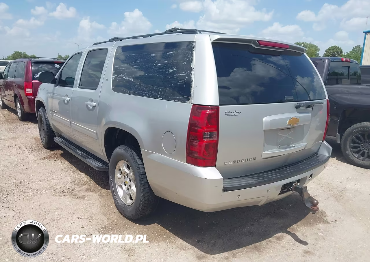 2013 Chevrolet Suburban 1500 Lt VIN:1GNSCJE08DR268088 - 3