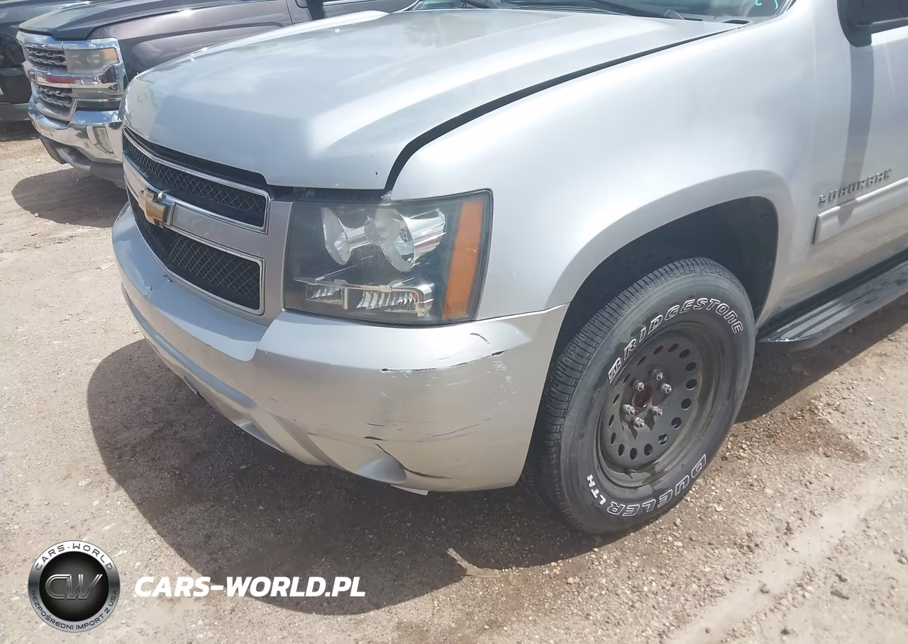 2013 Chevrolet Suburban 1500 Lt VIN:1GNSCJE08DR268088 - 6