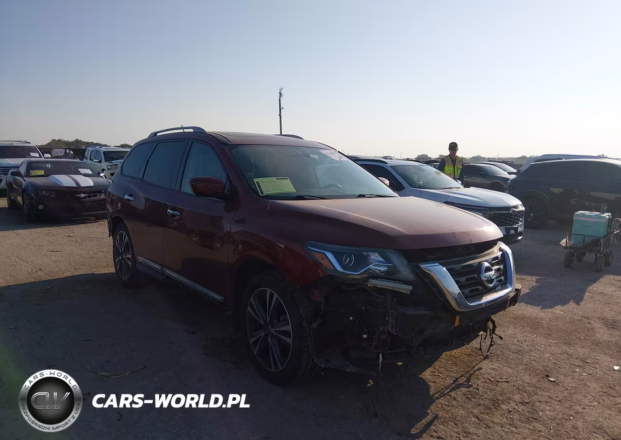 2017 Nissan Pathfinder Platinum