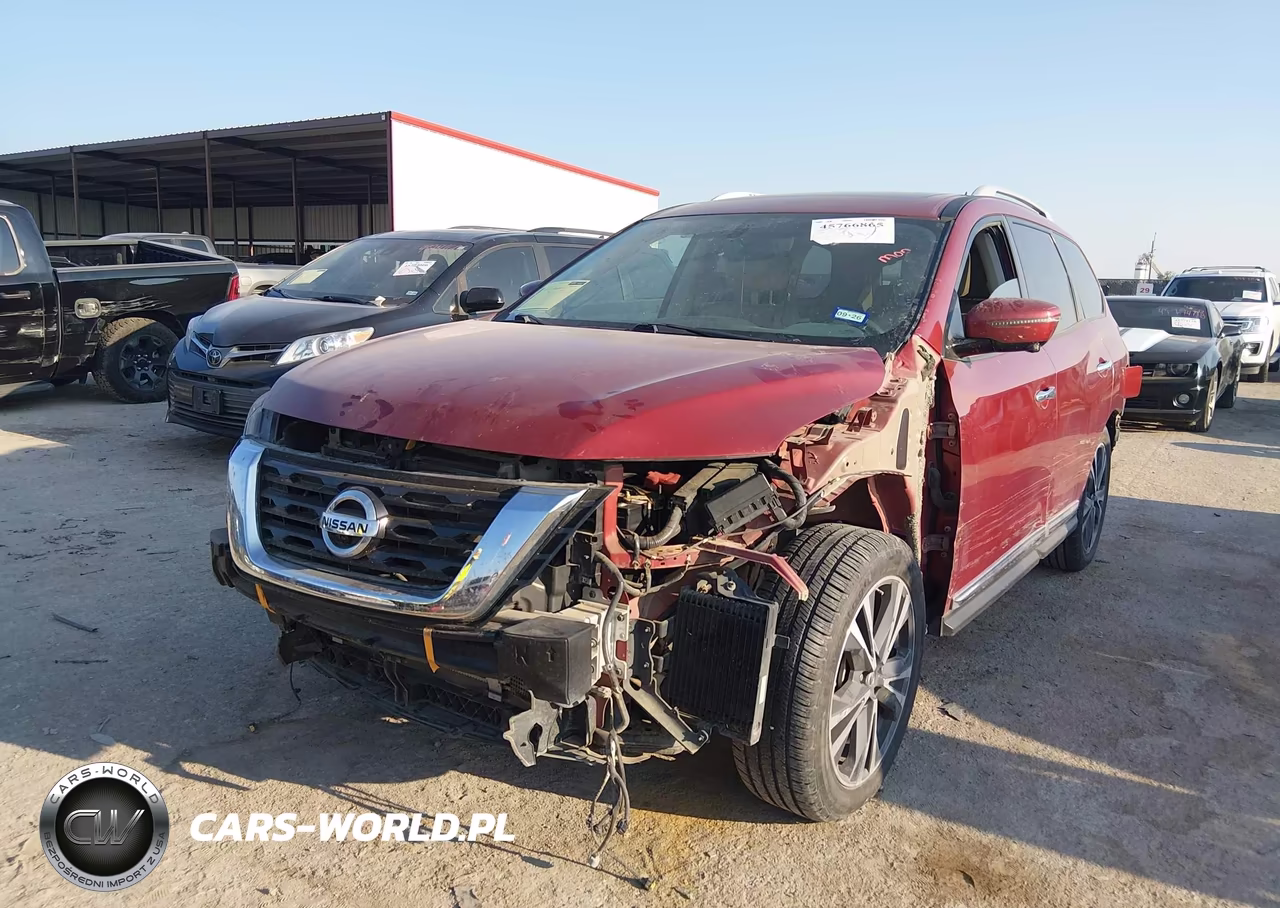 2017 Nissan Pathfinder Platinum VIN:5N1DR2MN2HC679753 - 2