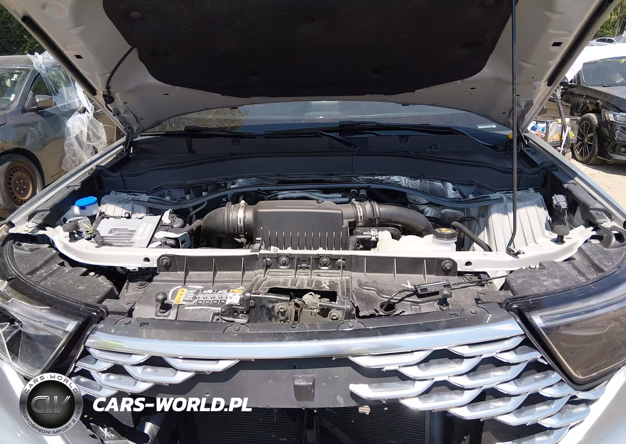 2020 Ford Explorer Platinum VIN:1FM5K8HC3LGA92628 - 10