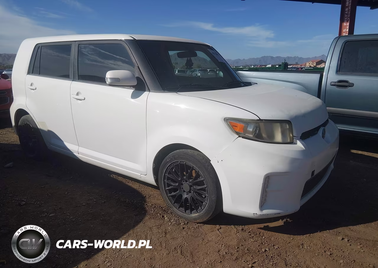 2013 Scion Xb – zdjęcie 1 z 11