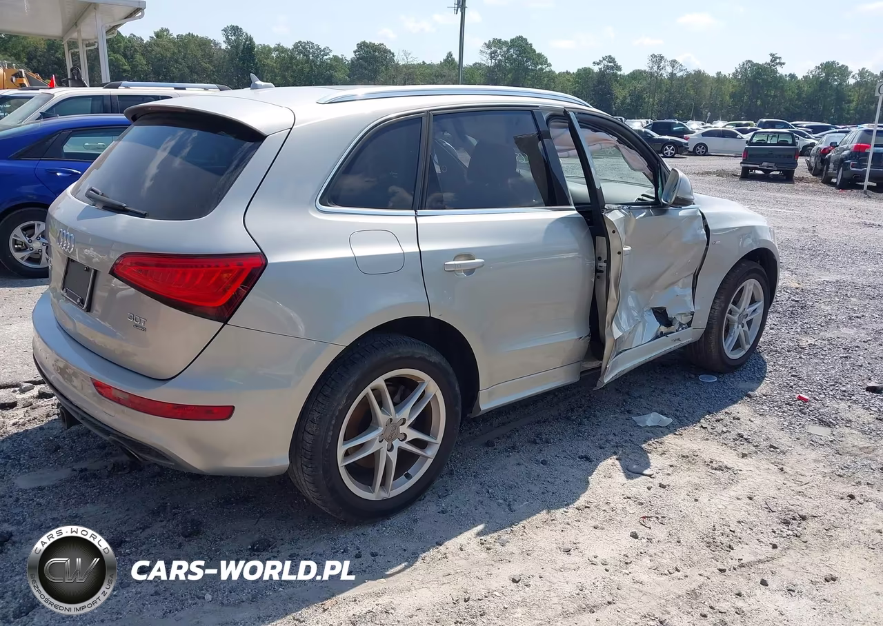 2014 Audi Q5 3.0T Premium Plus VIN:WA1DGAFP5EA007531 - 4