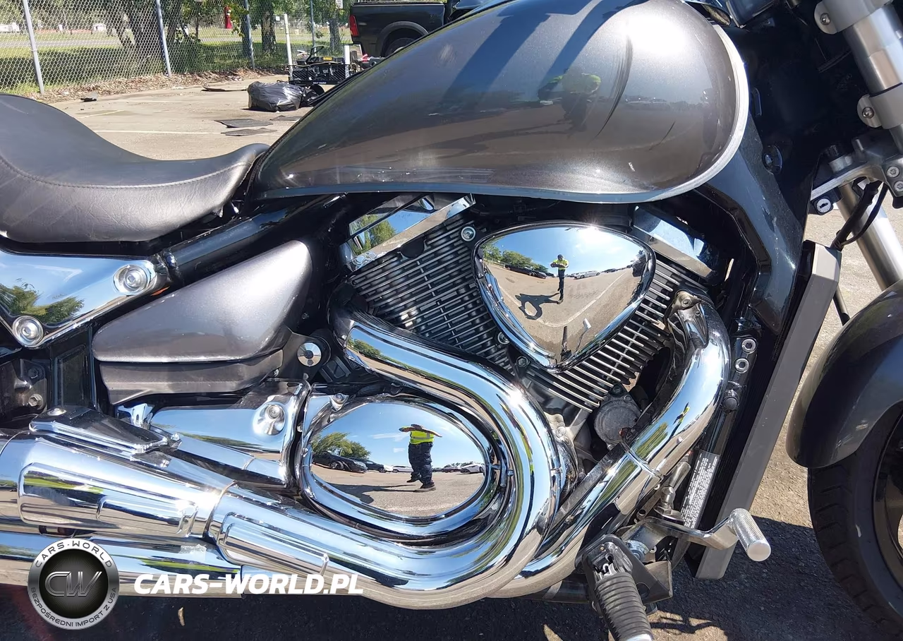 2015 Suzuki Vz1500 VIN:JS1VY55A3F2100033 - 8
