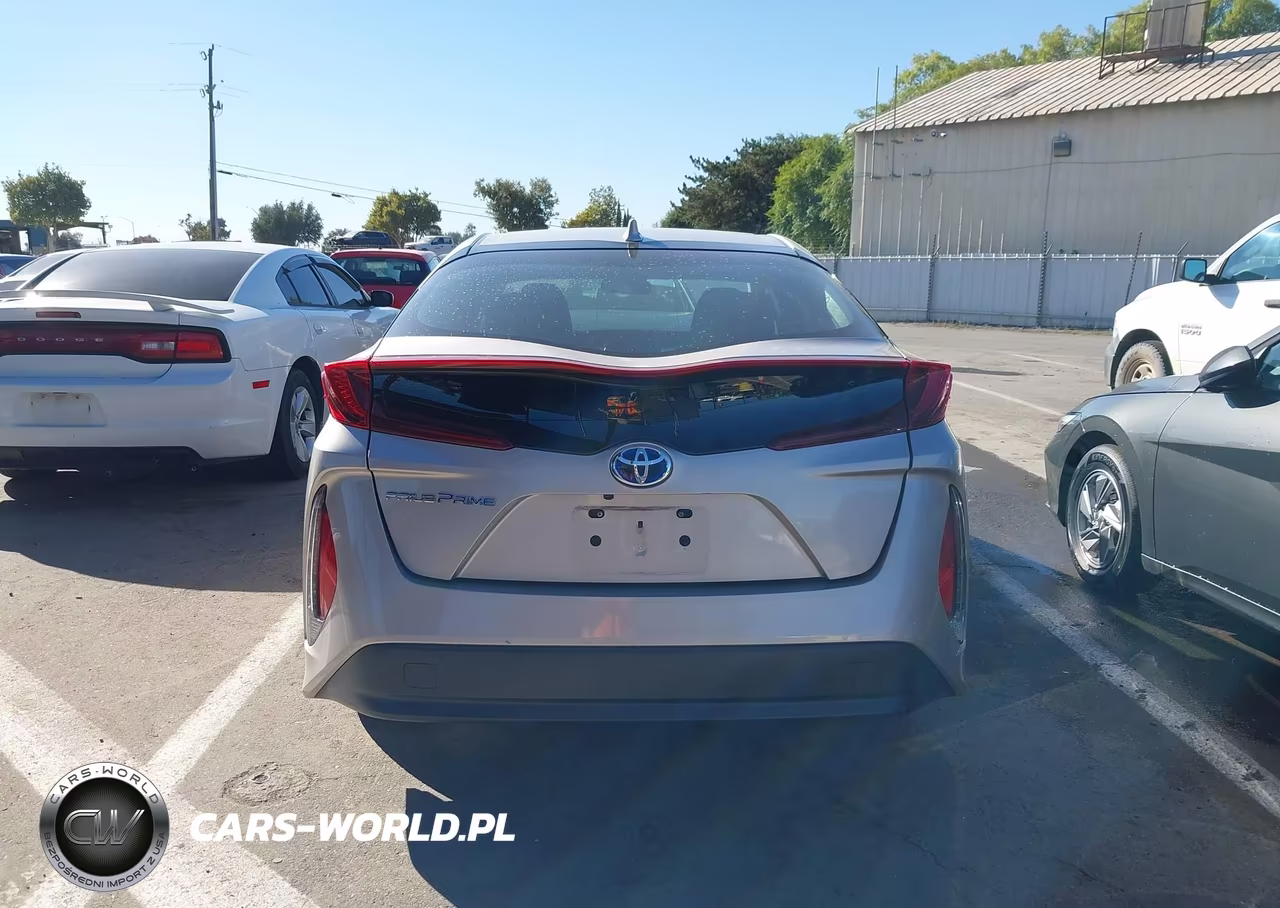 2021 Toyota Prius Prime Le VIN:JTDKAMFP7M3194791 - 16