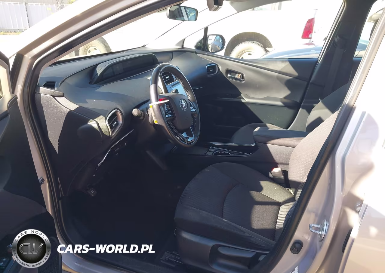 2021 Toyota Prius Prime Le VIN:JTDKAMFP7M3194791 - 5