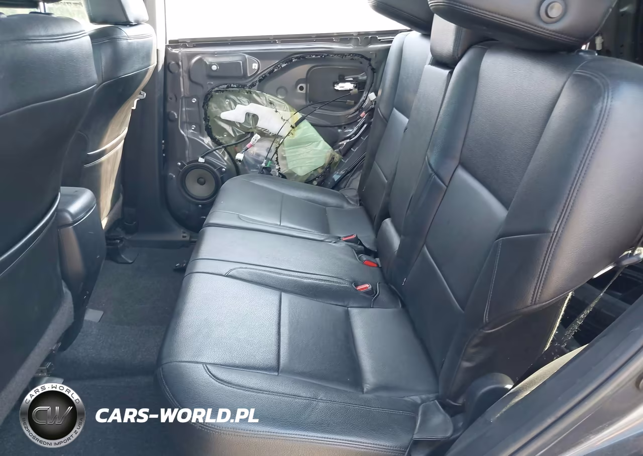 2017 Toyota Rav4 Le VIN:JTMBFREV2HJ120436 - 8