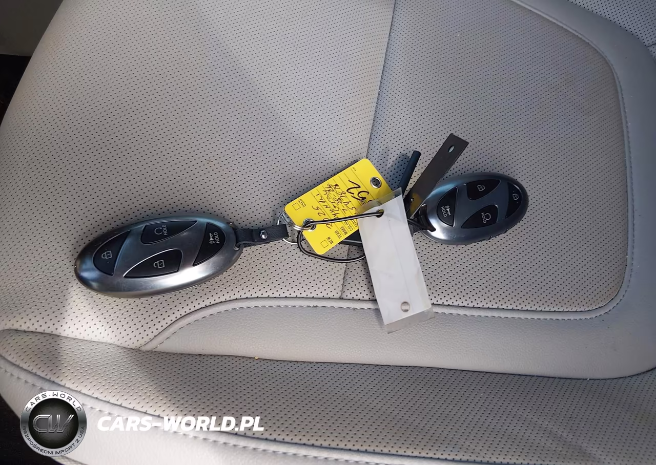 2025 Hyundai Tucson Limited VIN:5NMJE3DE7SH547878 - 11