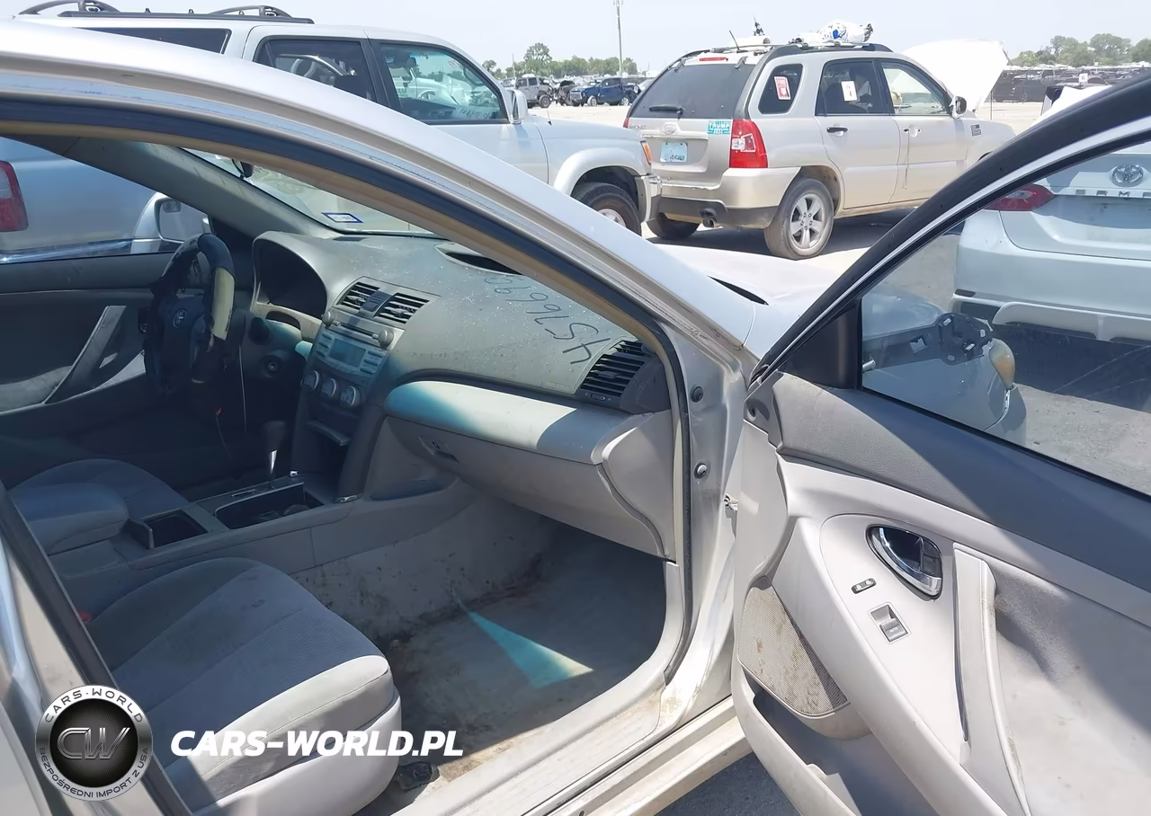 2010 Toyota Camry Le VIN:4T1BF3EK5AU051356 - 5