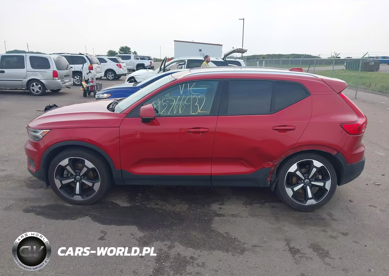 2019 Volvo Xc40 T5 Momentum VIN:YV4162UK6K2058144 - 14