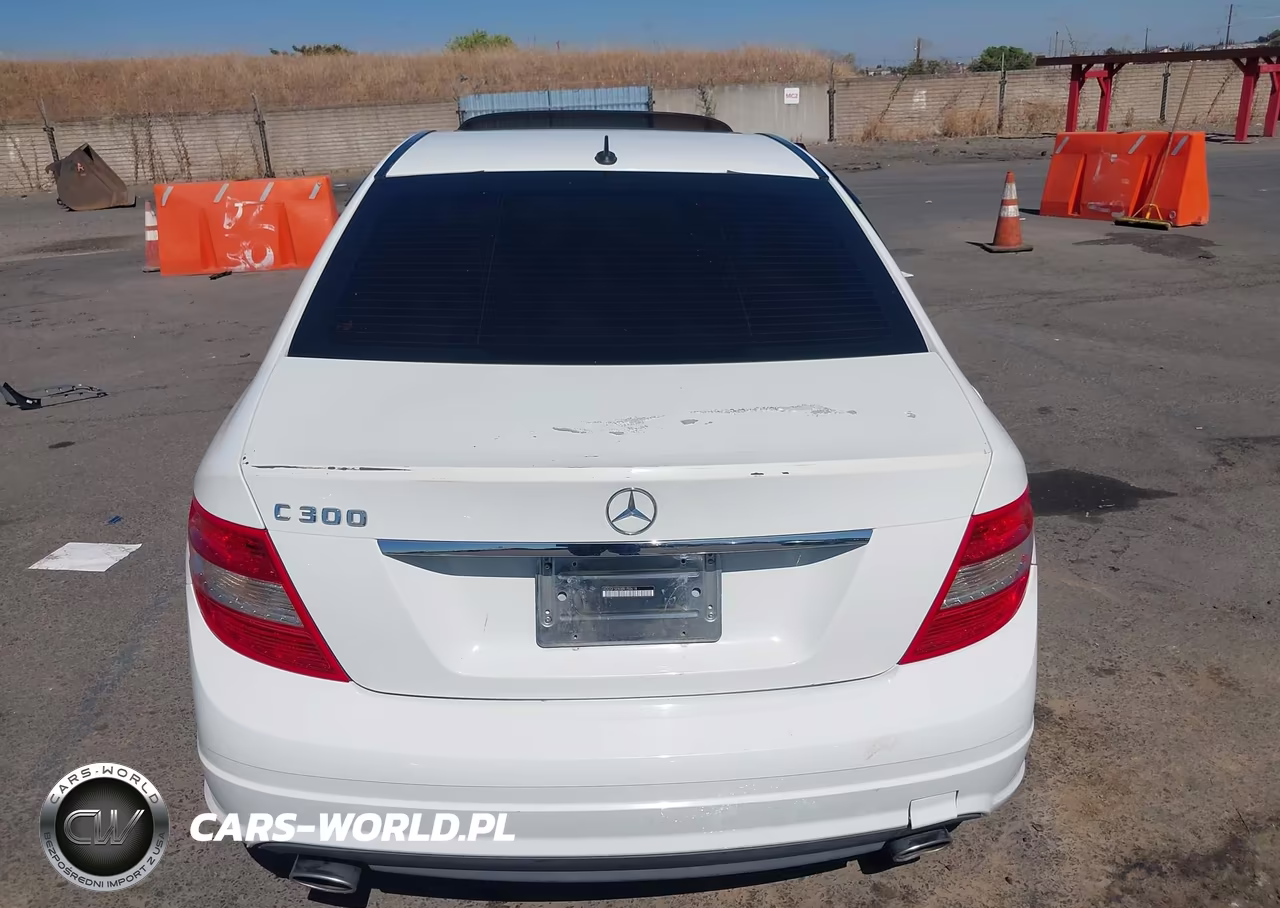 2011 Mercedes-Benz C 300 Luxury-Sport VIN:WDDGF5EB0BR150618 - 16