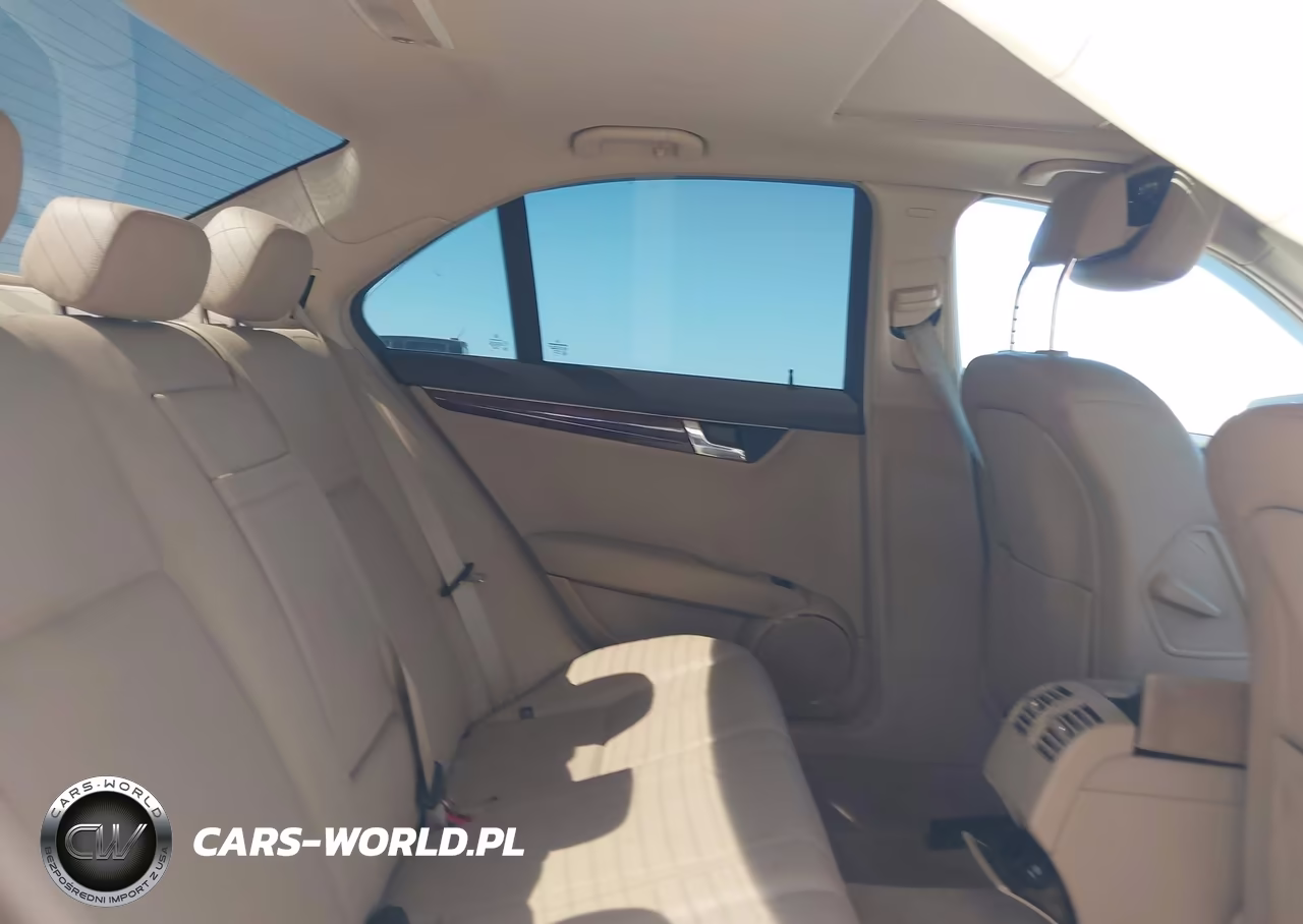 2011 Mercedes-Benz C 300 Luxury-Sport VIN:WDDGF5EB0BR150618 - 8