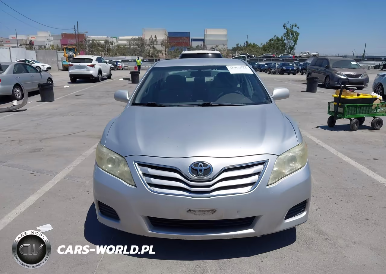2010 Toyota Camry Le VIN:4T1BF3EK9AU054891 - 12