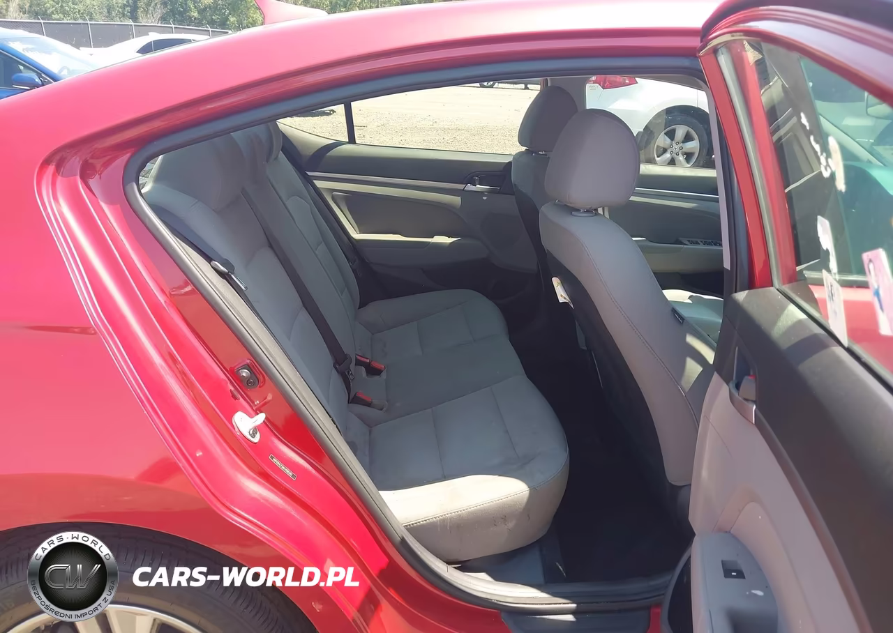 2019 Hyundai Elantra Sel VIN:5NPD84LF0KH408392 - 8