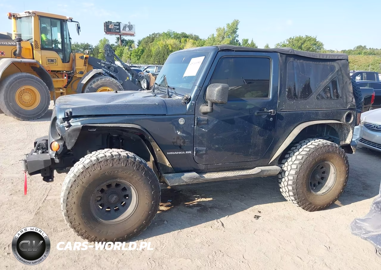 2007 Jeep Wrangler X VIN:1J4FA24137L204008 - 14