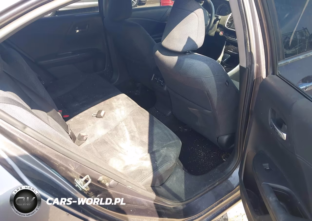 2017 Honda Accord Ex VIN:1HGCR2F73HA217035 - 8