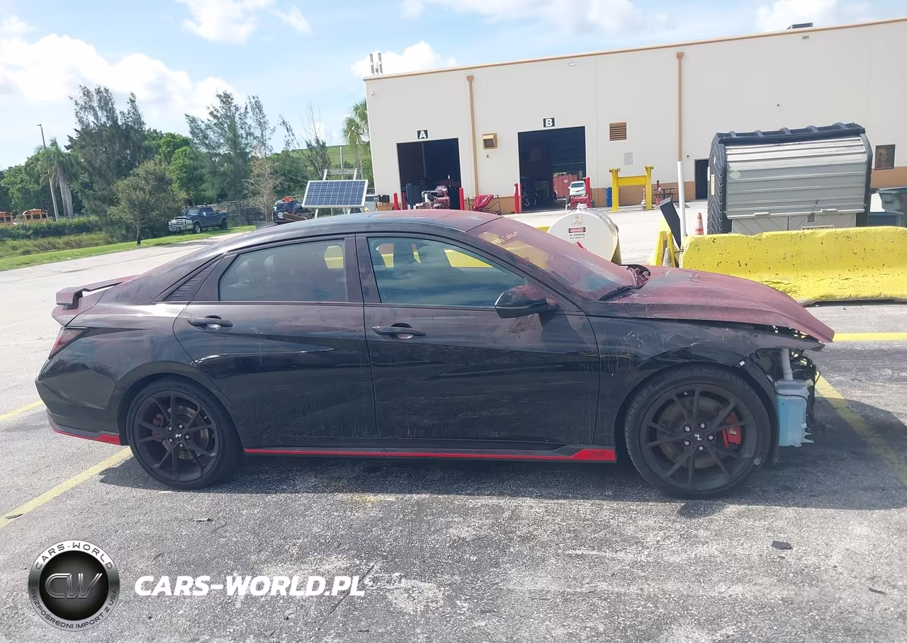 2025 Hyundai Elantra N VIN:KMHLW4DK3SU025433 - 13
