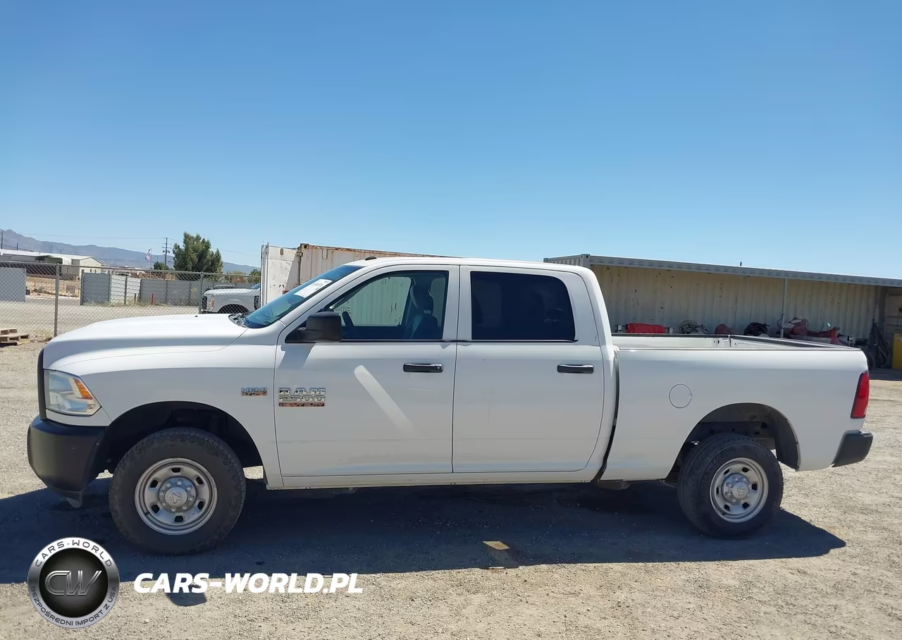 2018 Ram 2500 Tradesman 4X2 6'4 Box VIN:3C6TR4CT2JG312969 - 14