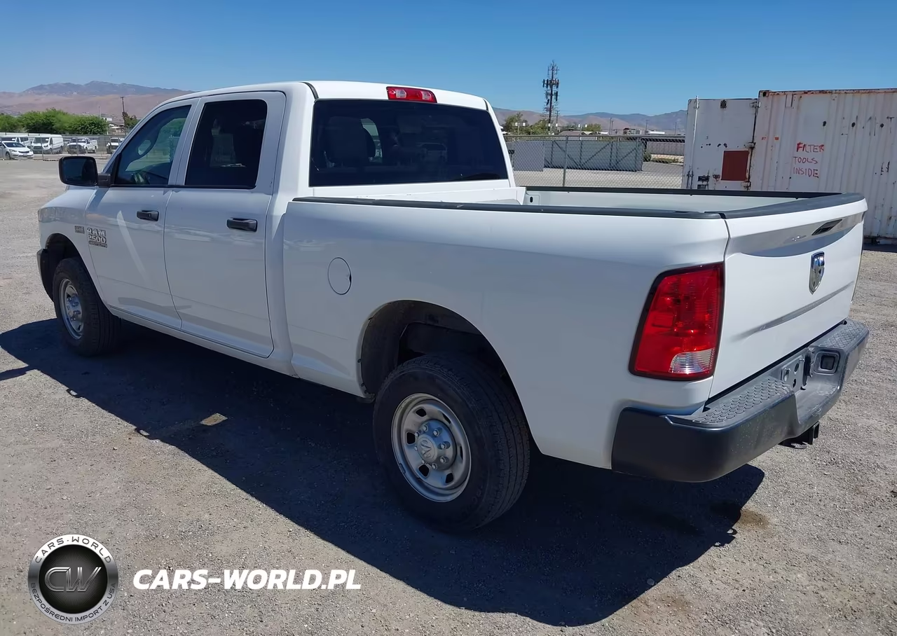 2018 Ram 2500 Tradesman 4X2 6'4 Box VIN:3C6TR4CT2JG312969 - 3