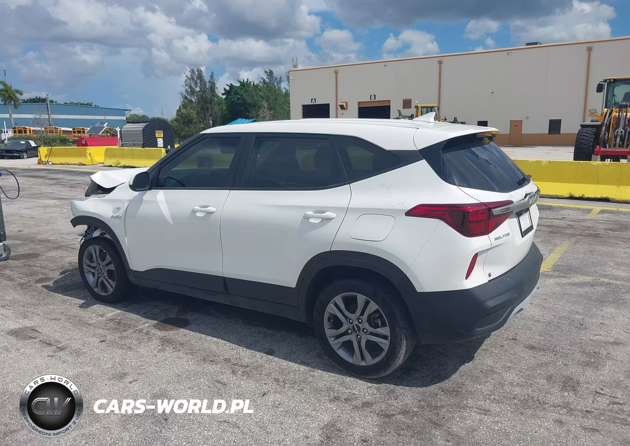 2023 Kia Seltos Lx VIN:KNDEPCAA0P7451621 - 3