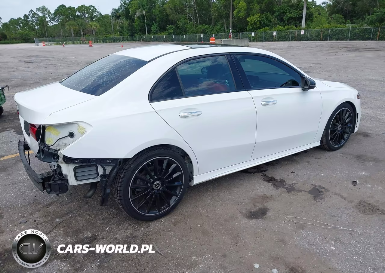 2022 Mercedes-Benz A 220 VIN:W1K3G4EB2NJ368438 - 4