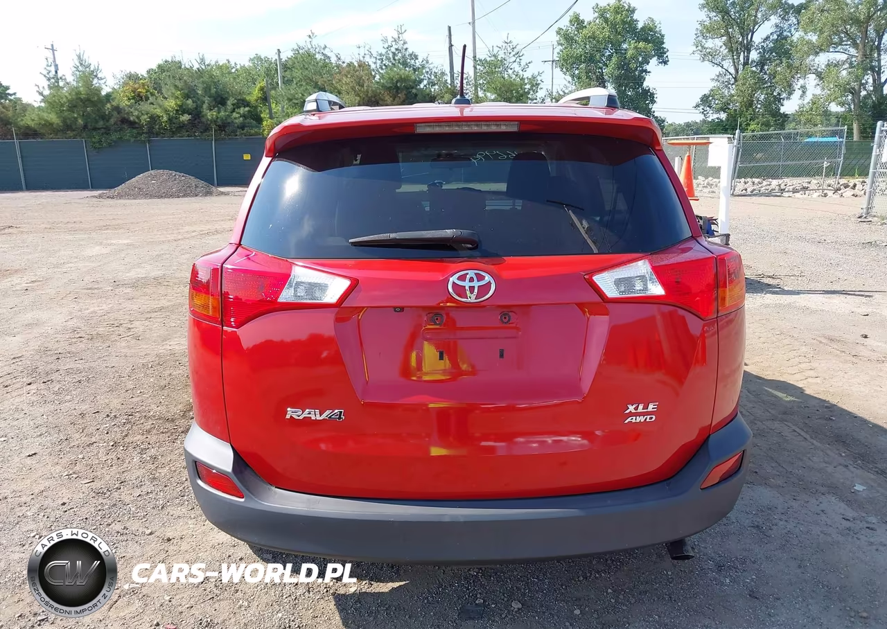 2015 Toyota Rav4 Xle VIN:2T3RFREV3FW340603 - 16